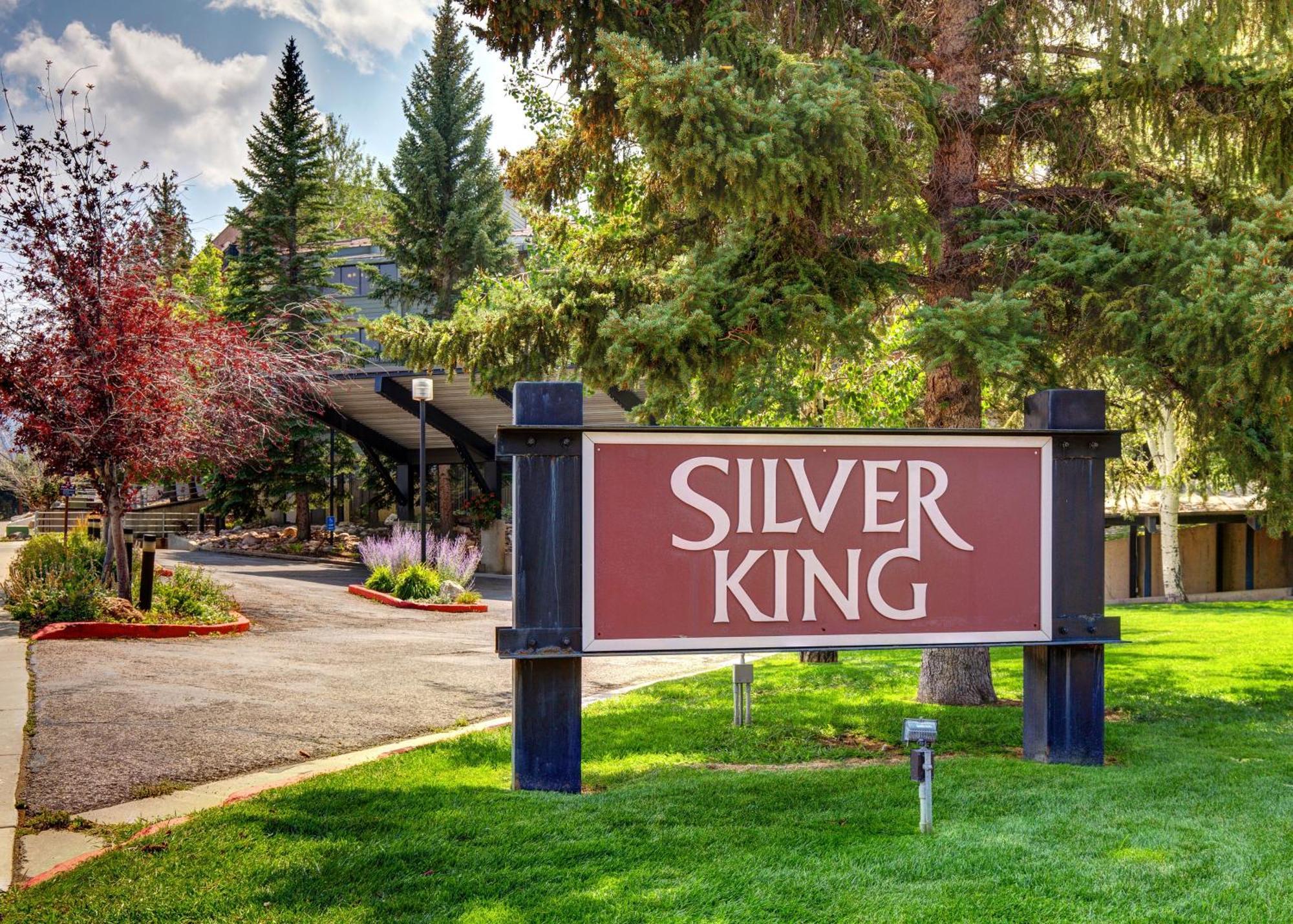Silver King & Prime Park City Condo Szoba fotó